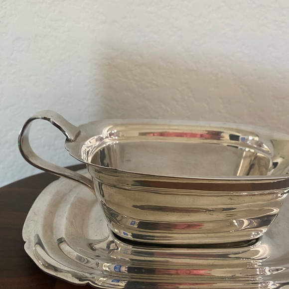 Vintage Reed & Barton 5000 1940’s Mayflower Scalloped Silver Plated Gravy Boat - Picture 5 of 14